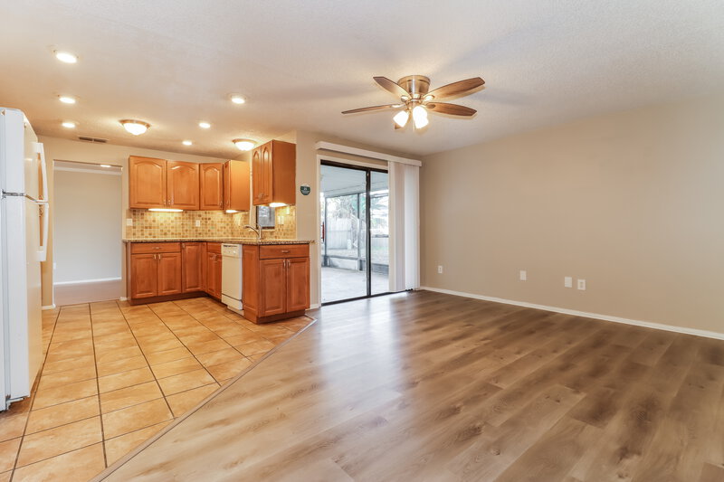 1,965/Mo, 7801 Glencoe Dr New Port Richey, FL 34653 Misc View 3