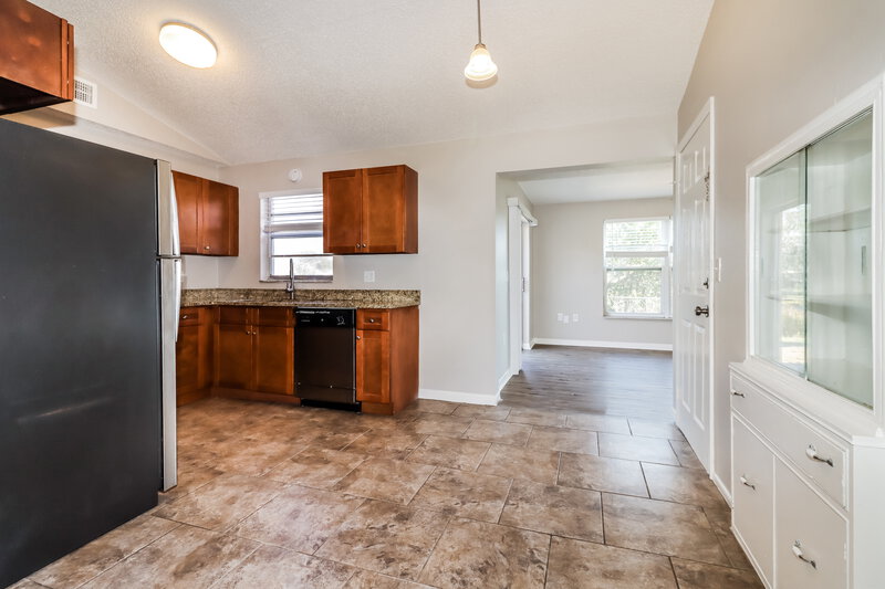 1,900/Mo, 3216 Kismet Ct New Port Richey, FL 34655 Dining Room View