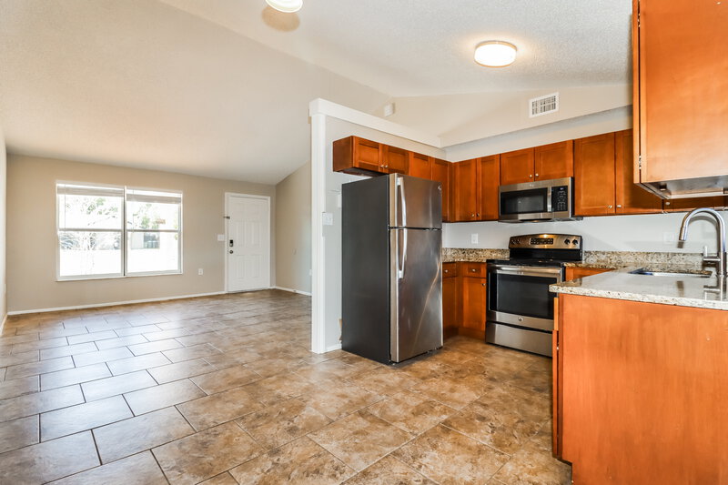 1,900/Mo, 3216 Kismet Ct New Port Richey, FL 34655 Kitchen View