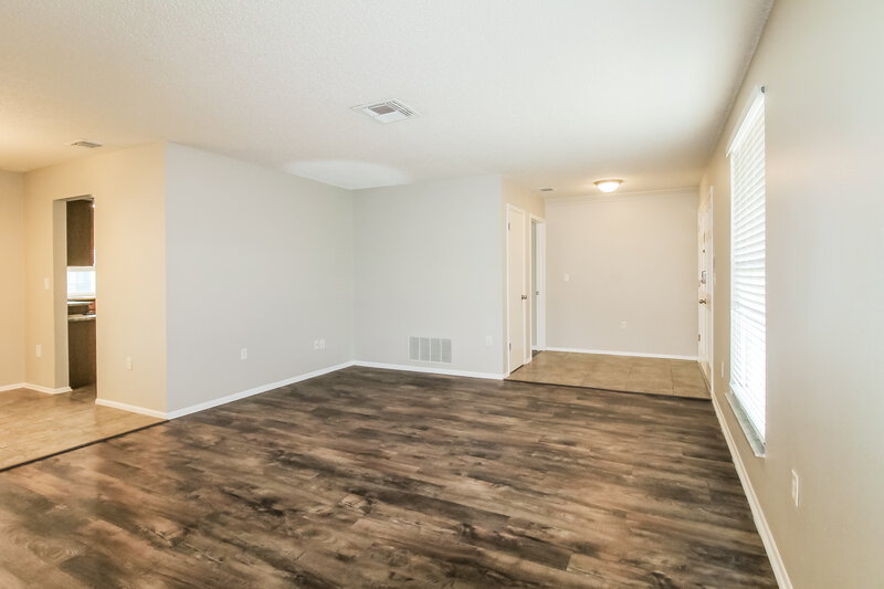 2,115/Mo, 13021 Sirius Ln Hudson, FL 34667 Living Room View 2