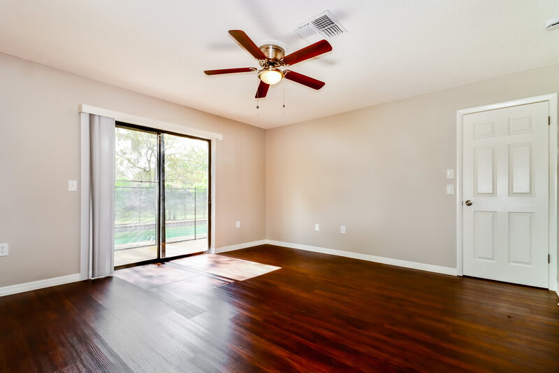 1,915/Mo, 10564 Blythville Rd Spring Hill, FL 34608 Main Bedroom View