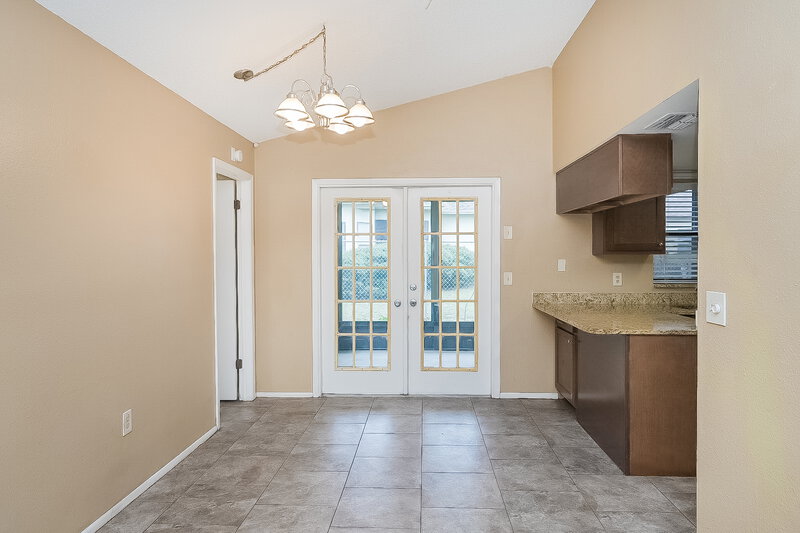 1,755/Mo, 7700 Vienna Ln Port Richey, FL 34668 Dining Room View