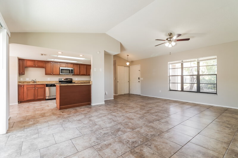 1,635/Mo, 9310 Tamworth Ln Port Richey, FL 34668 Dining Room View 2
