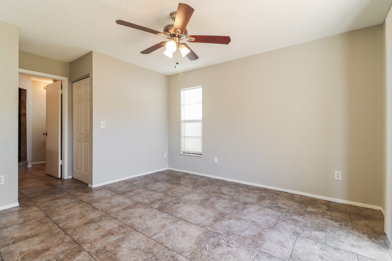 1,635/Mo, 9310 Tamworth Ln Port Richey, FL 34668 Main Bedroom View