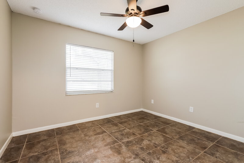 1,850/Mo, 2927 Northbrook Ln Lakeland, FL 33811 Bedroom View 2