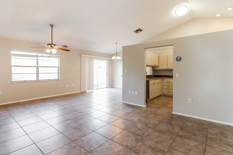 1,895/Mo, 7827 Adelaide Loop New Port Richey, FL 34655 Living Room View 2