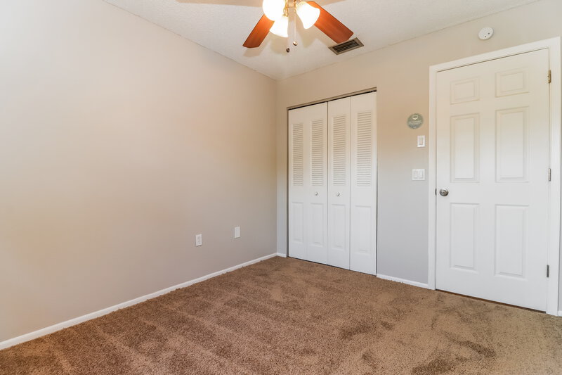 1,895/Mo, 7827 Adelaide Loop New Port Richey, FL 34655 Bedroom View 2