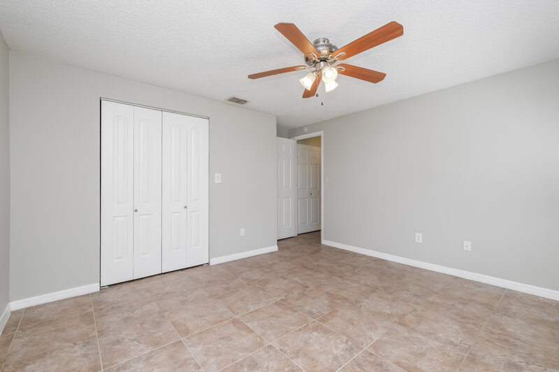 1,710/Mo, 7516 Bramblewood Dr Port Richey, FL 34668 Main Bedroom View