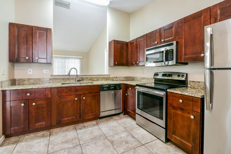 1,830/Mo, 8537 Berkley Dr Hudson, FL 34667 Kitchen View