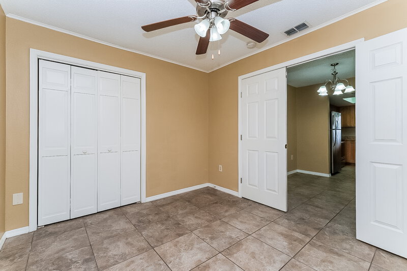 1,750/Mo, 7332 Glen Cove Rd Weeki Wachee, FL 34613 Bedroom View 2