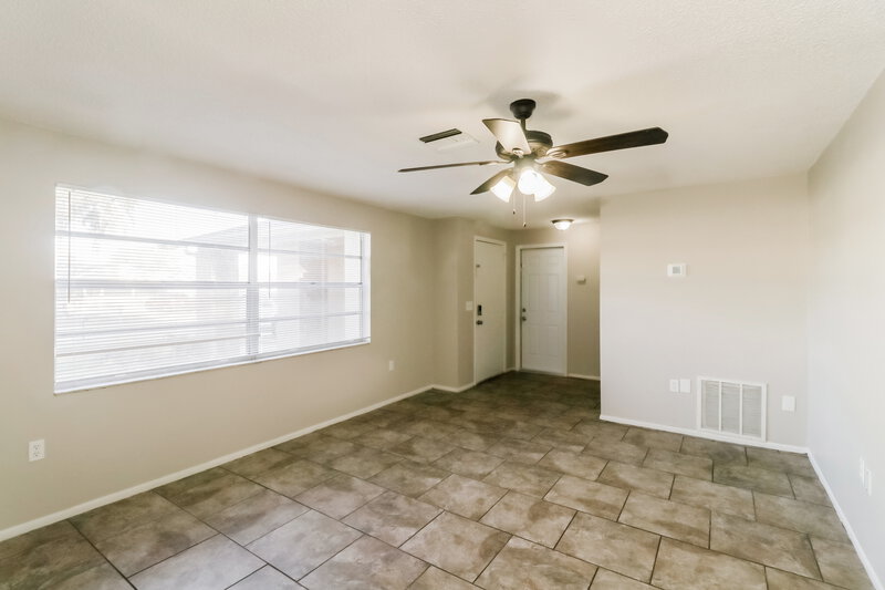 1,755/Mo, 11600 Nature Trail Port Richey, FL 34668 Misc View 4