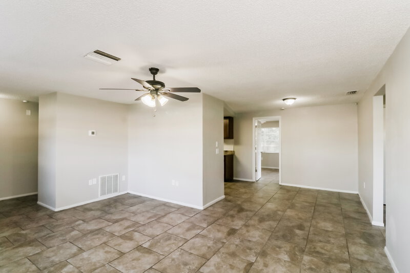 1,755/Mo, 11600 Nature Trail Port Richey, FL 34668 Misc View 5