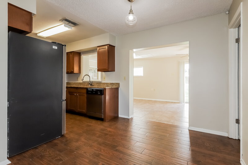 1,850/Mo, 3767 Whitedove Dr Lakeland, FL 33812 Dining Room View