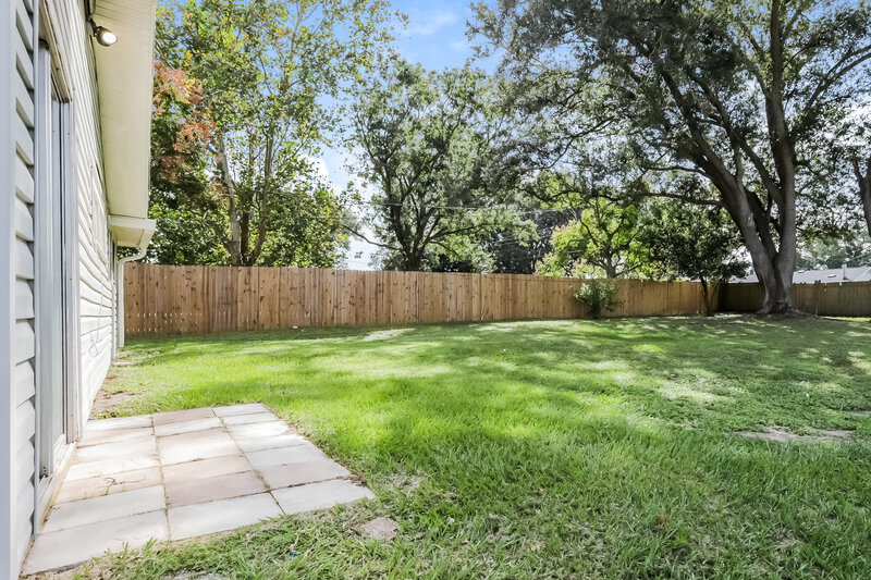 1,850/Mo, 3767 Whitedove Dr Lakeland, FL 33812 Rear View 2