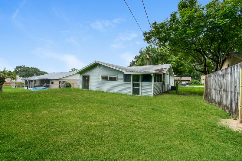 1,850/Mo, 3767 Whitedove Dr Lakeland, FL 33812 Rear View 3