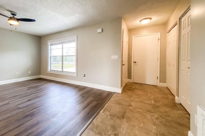 1,845/Mo, 4459 Springwood Rd Spring Hill, FL 34609 Living Room View