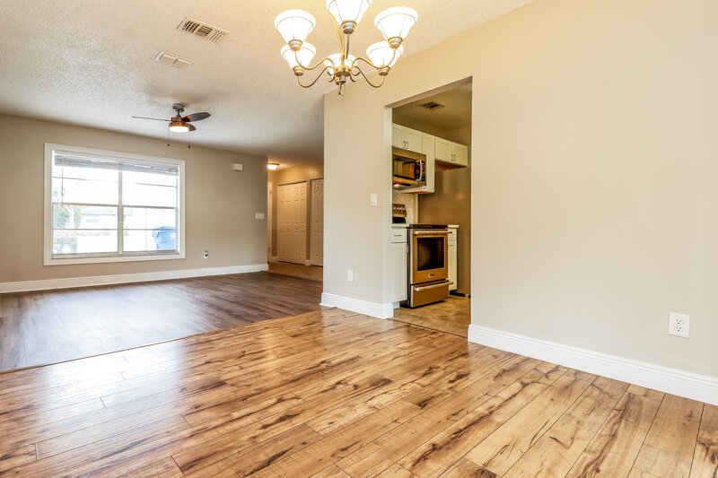 1,845/Mo, 4459 Springwood Rd Spring Hill, FL 34609 Dining Room View