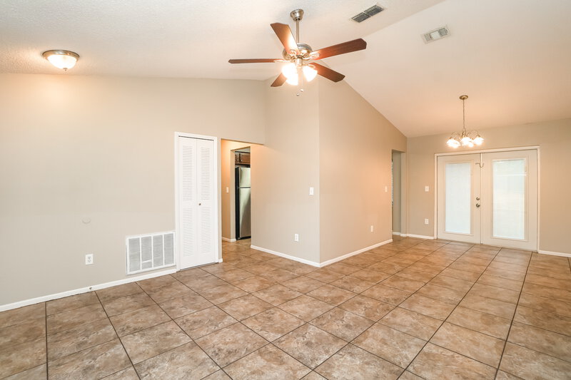 1,865/Mo, 11023 Linden Dr Spring Hill, FL 34609 Living Room View 2