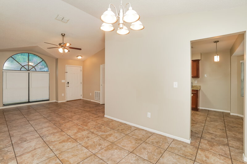 1,865/Mo, 11023 Linden Dr Spring Hill, FL 34609 Dining Room View