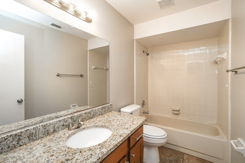 1,865/Mo, 11023 Linden Dr Spring Hill, FL 34609 Bathroom View