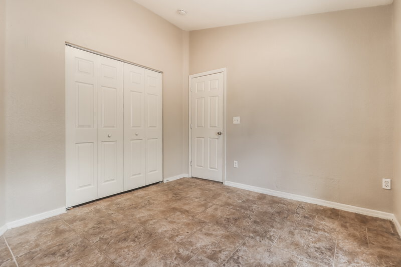 2,390/Mo, 3145 23rd St N St Petersburg, FL 33713 Bedroom View 2