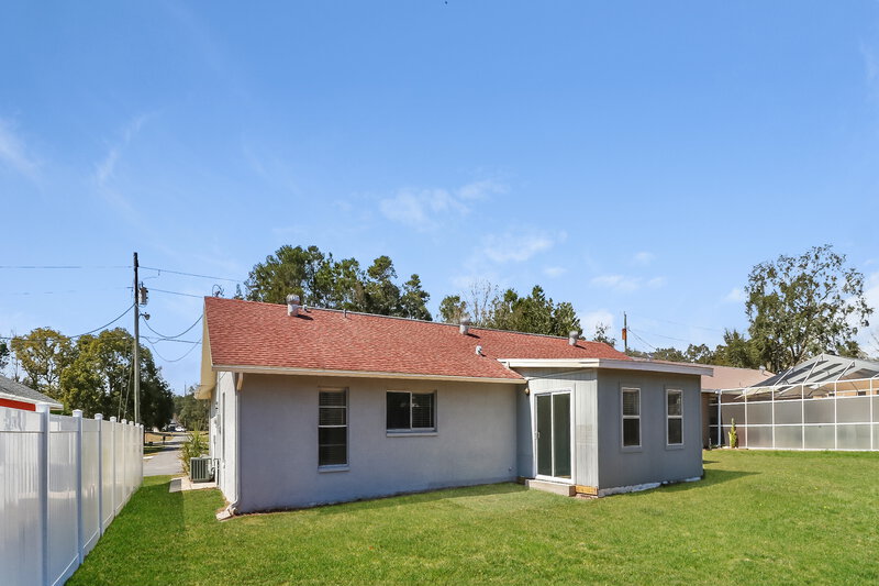 2,600/Mo, 2475 Landover Blvd Spring Hill, FL 34608 Rear View 2