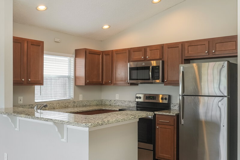 1,945/Mo, 1333 Dew Bloom Rd Valrico, FL 33594 Kitchen View