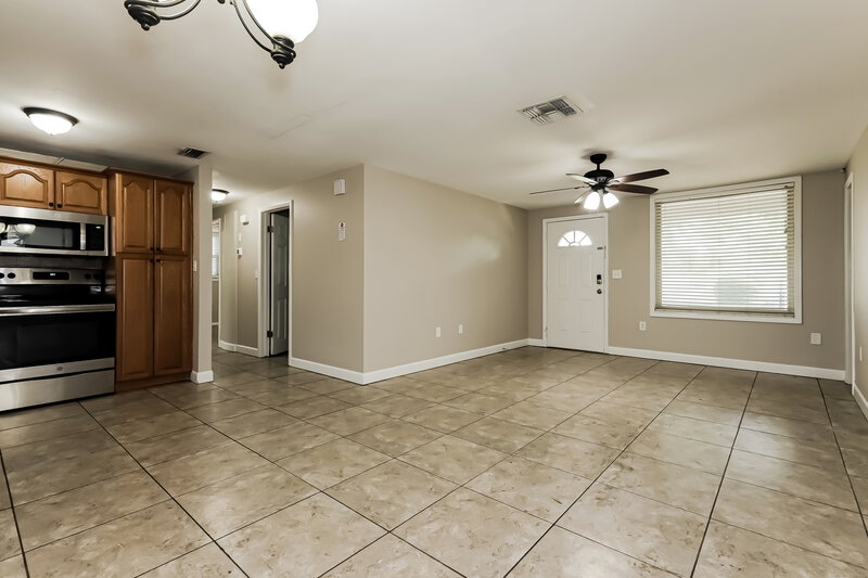 2,005/Mo, 1926 John Arthur Way Lakeland, FL 33803 Misc View 2