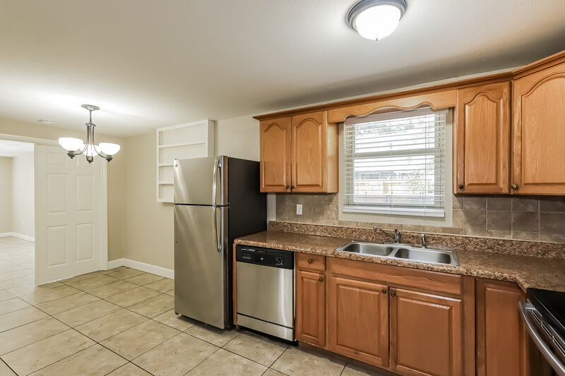 2,005/Mo, 1926 John Arthur Way Lakeland, FL 33803 Misc View 4
