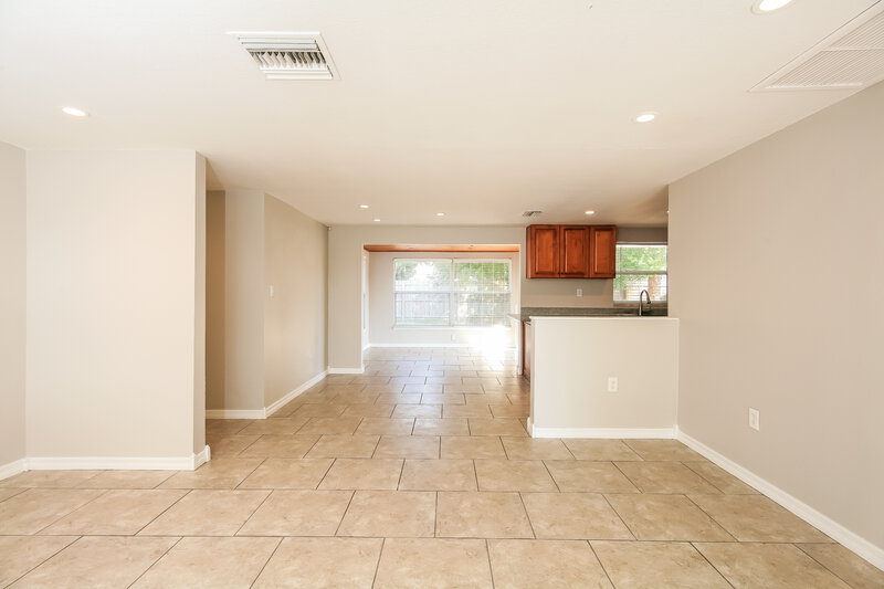 1,580/Mo, 10426 Syringa Ct Port Richey, FL 34668 Living Room View