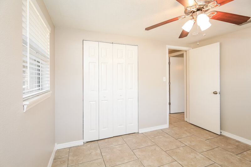 1,580/Mo, 10426 Syringa Ct Port Richey, FL 34668 Bedroom View