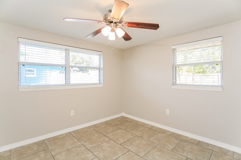 1,580/Mo, 10426 Syringa Ct Port Richey, FL 34668 Bedroom View 3