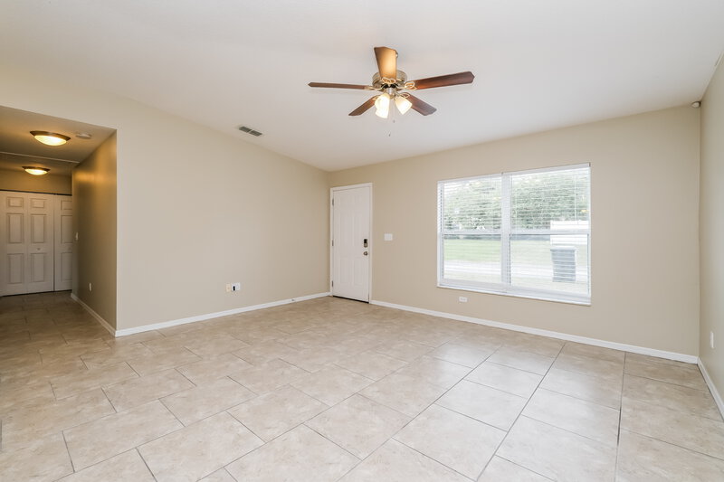 2,780/Mo, 721 W Thomas St Lakeland, FL 33805 Foyer View
