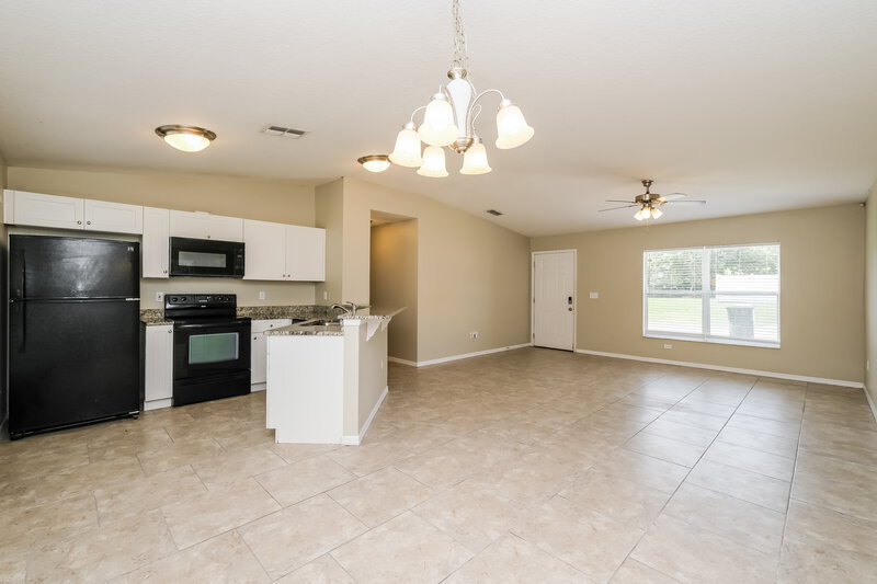 2,780/Mo, 721 W Thomas St Lakeland, FL 33805 Dining Room View