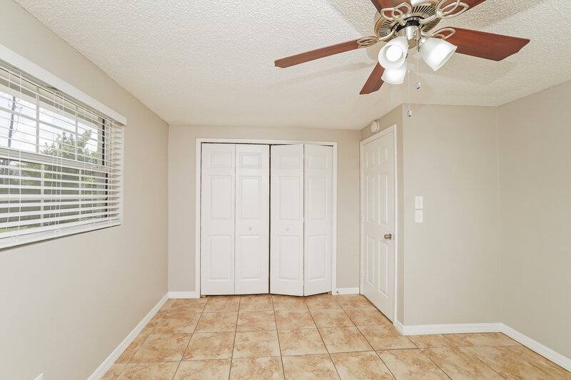 2,860/Mo, 8911 Richfield Ct Tampa, FL 33634 Bedroom View 3