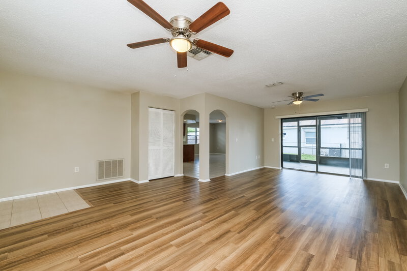 1,620/Mo, 7643 Limington Dr Port Richey, FL 34668 Living Room View 3