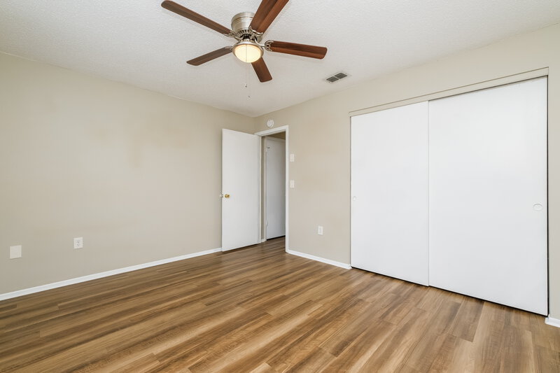 1,620/Mo, 7643 Limington Dr Port Richey, FL 34668 Bedroom View 2