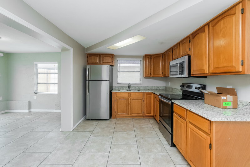 1,820/Mo, 3028 Pinon Dr Holiday, FL 34691 Kitchen View