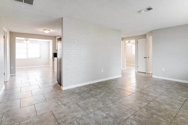 2,560/Mo, 4024 Cranbrook Pl New Port Richey, FL 34652 Living Room View 3