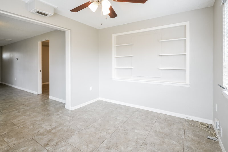 2,560/Mo, 4024 Cranbrook Pl New Port Richey, FL 34652 Dining Room View