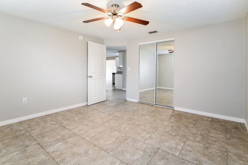 2,560/Mo, 4024 Cranbrook Pl New Port Richey, FL 34652 Master Bedroom View