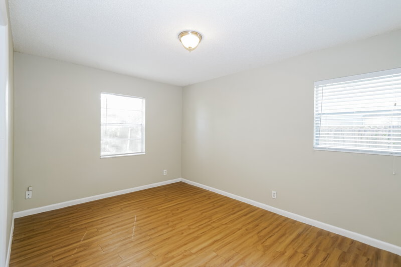 3,350/Mo, 3210 Pinellas Pl Tampa, FL 33619 Bedroom View