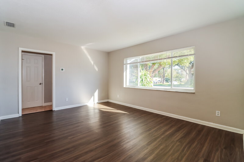 3,495/Mo, 8662 Ridge Rd Seminole, FL 33772 Misc View 2