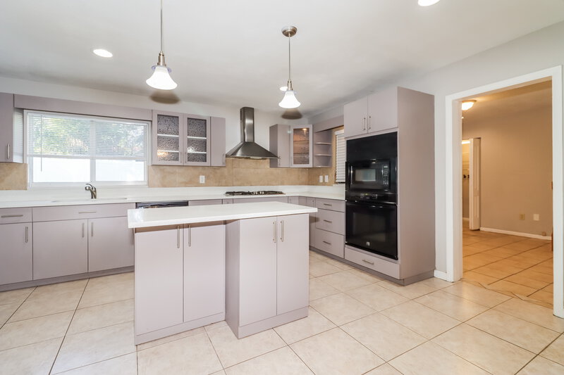 3,495/Mo, 8662 Ridge Rd Seminole, FL 33772 Misc View 4