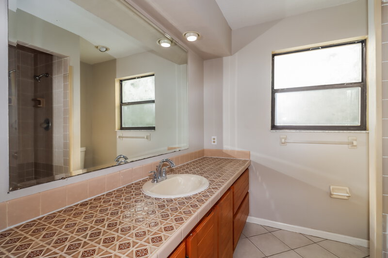 3,495/Mo, 8662 Ridge Rd Seminole, FL 33772 Misc View 12