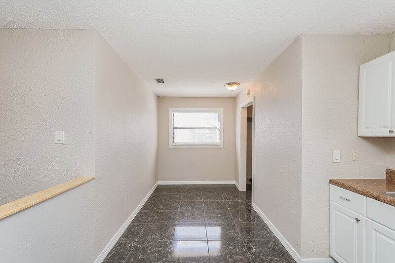 2,135/Mo, 2250 119th St Seminole, FL 33778 Breakfast Nook View