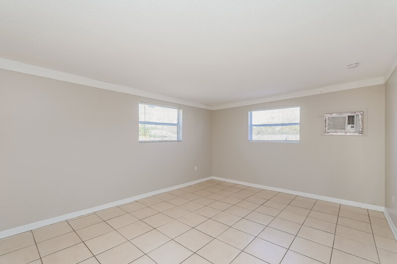 2,135/Mo, 2250 119th St Seminole, FL 33778 Main Bedroom View