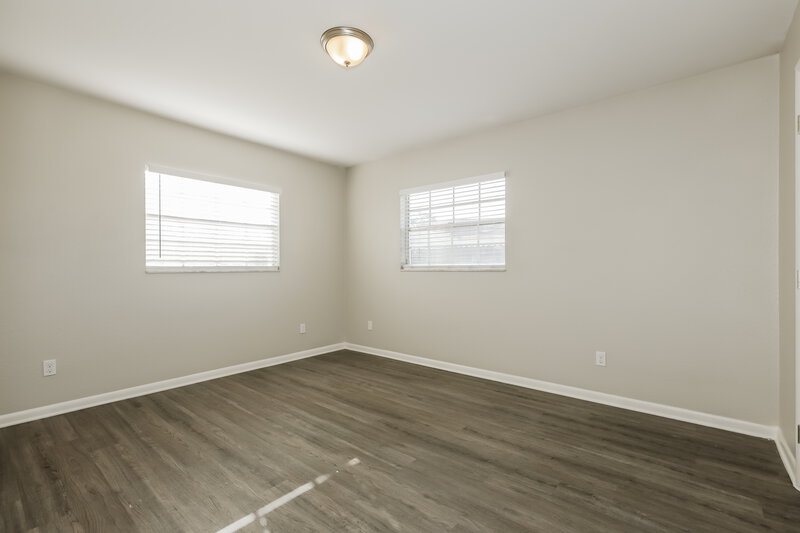 1,980/Mo, 11213 McMullen Loop Riverview, FL 33569 Main Bedroom View