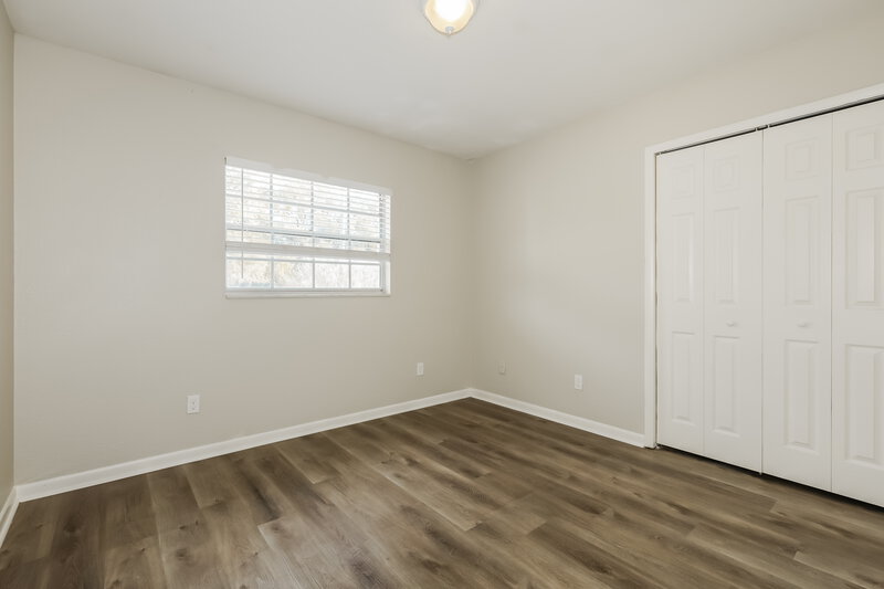 1,980/Mo, 11213 McMullen Loop Riverview, FL 33569 Bedroom View