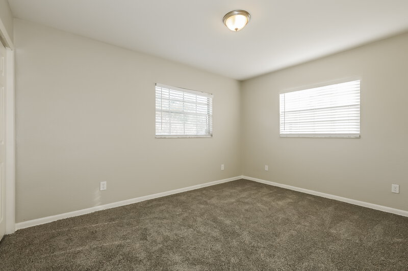 1,980/Mo, 11213 McMullen Loop Riverview, FL 33569 Bedroom View 2